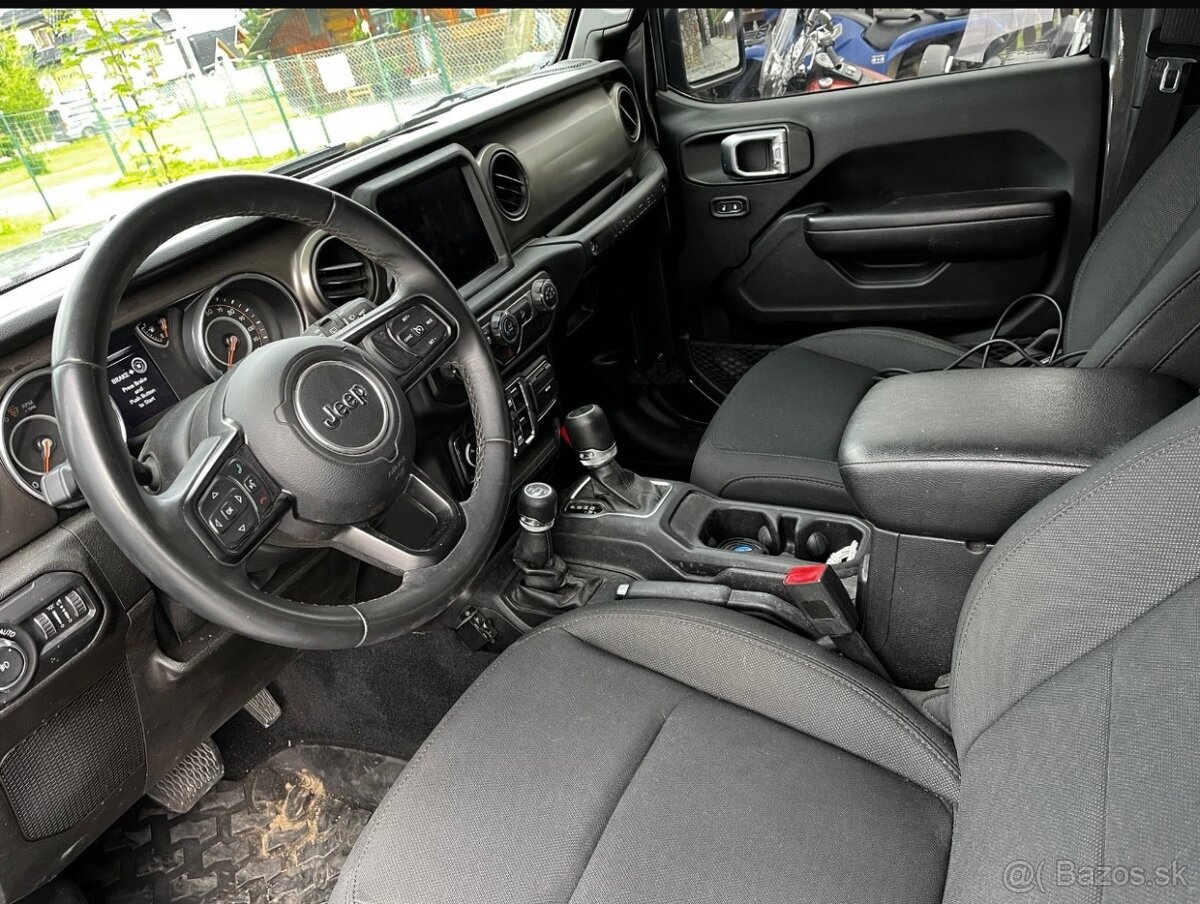 Predam jeep wrangler 3,6 - 6