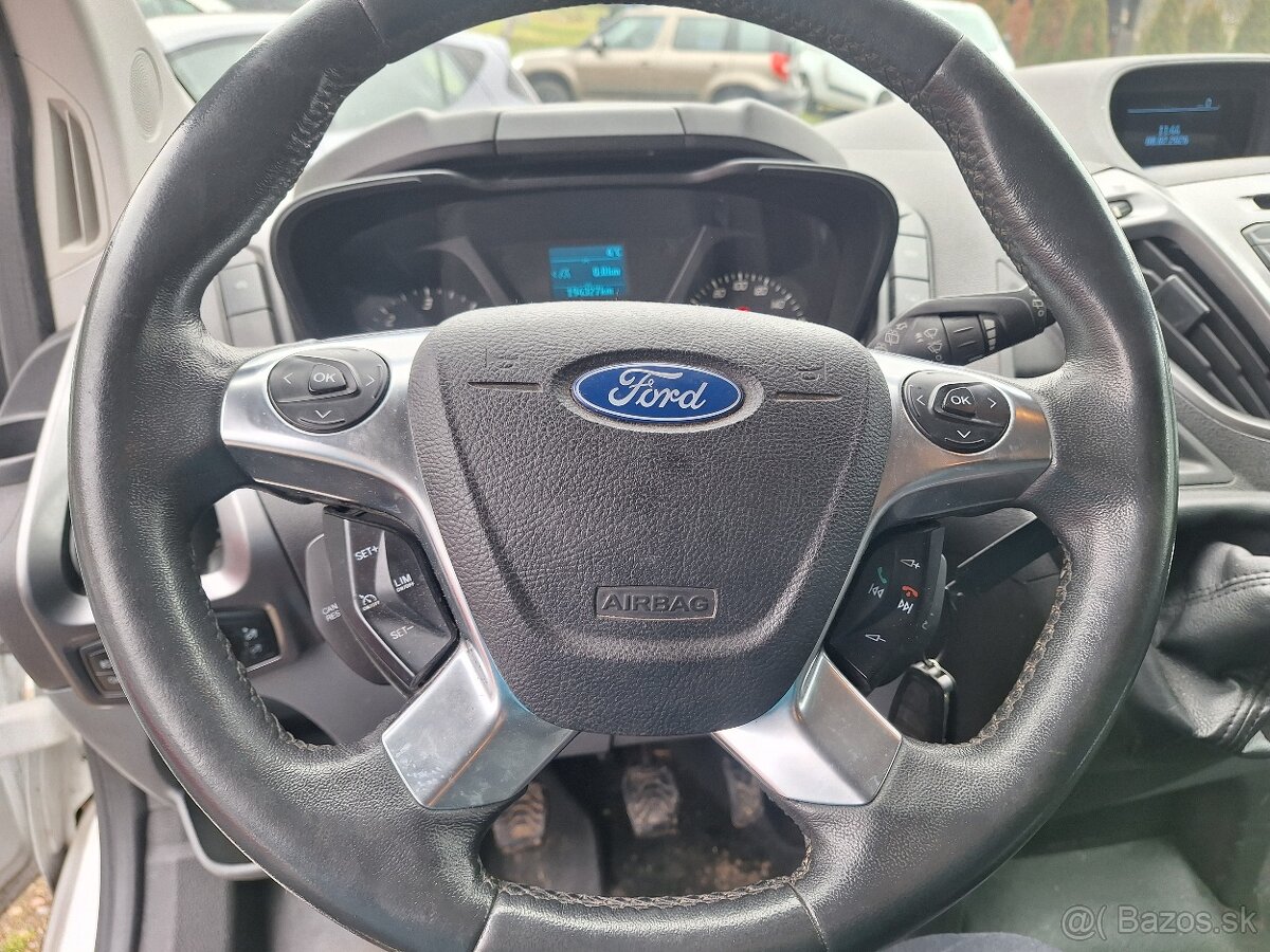 FORD TRANSIT CUSTOM 2,2TDCI KLÍMA ŤAŽNÉ - 6