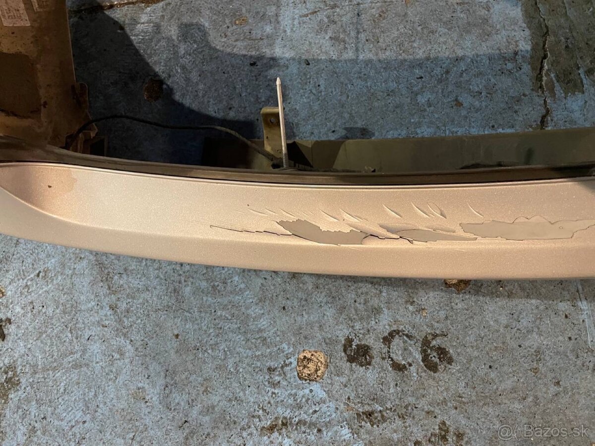 Zadný nárazník Mercedes C-class W204 - 6