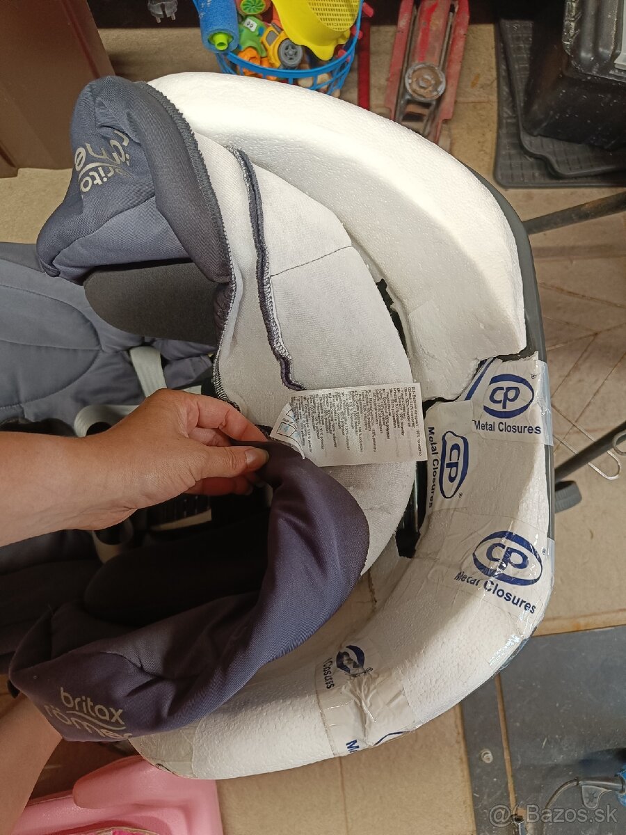 Autosedačka Britax - 6