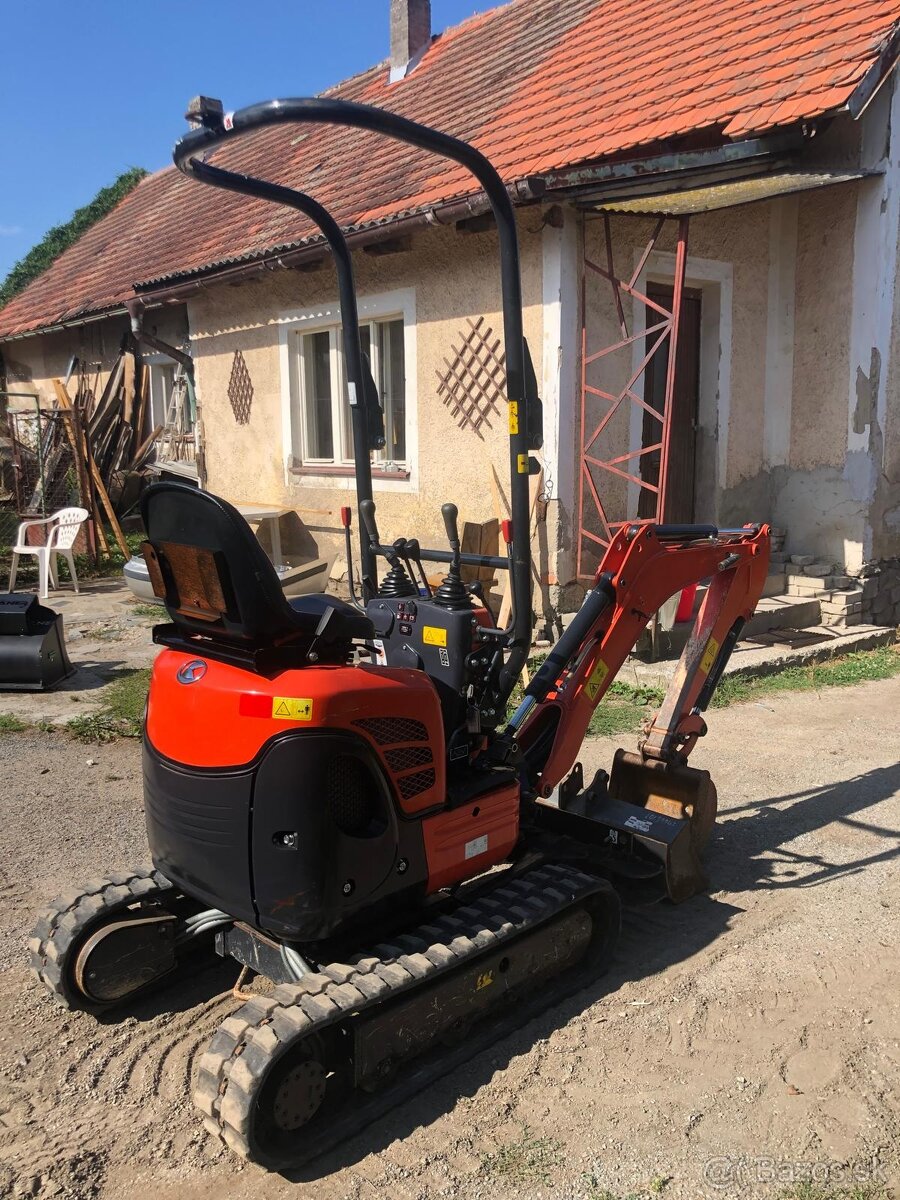 KUBOTA U10 bagr bez přesahu zádě - 6
