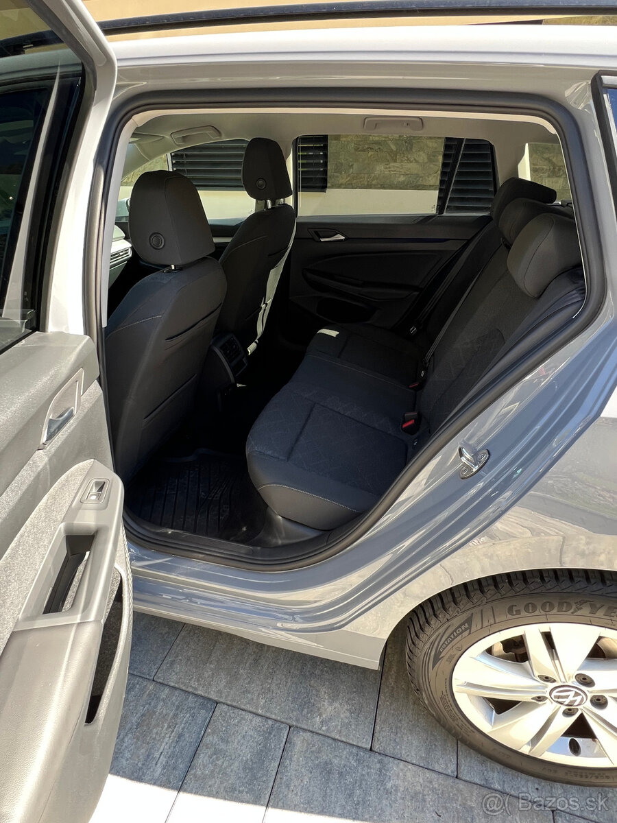 Volkswagen Golf 8 Variant 1.5 TGI Life - 6
