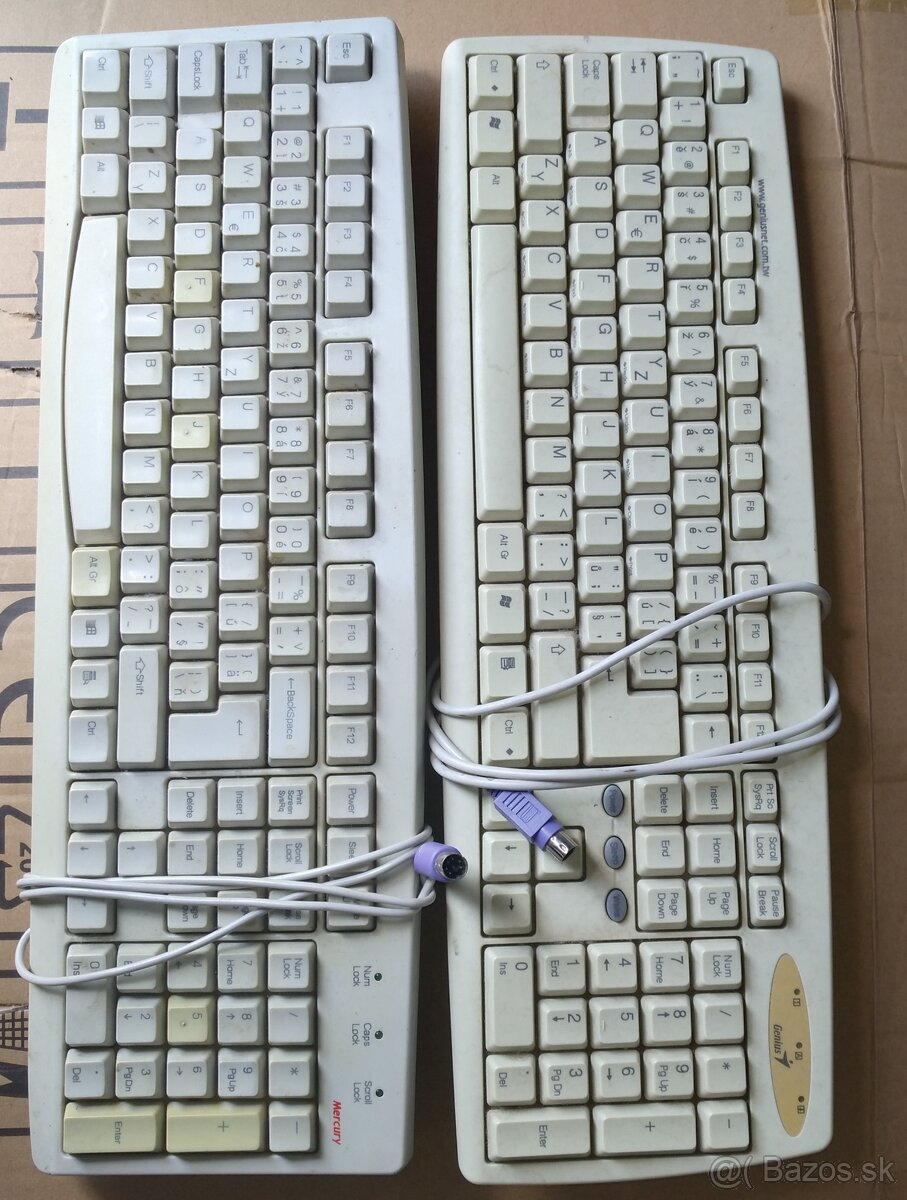 Retro klavesnice a Guľôčková Myš - 6