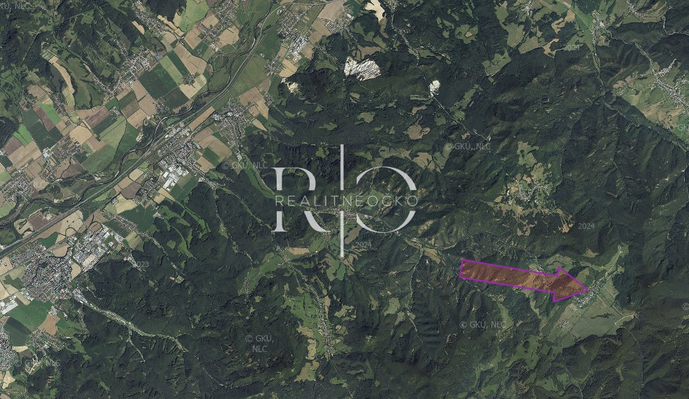 Na predaj rodinný dom v obci Zliechov, okr. Ilava - 6