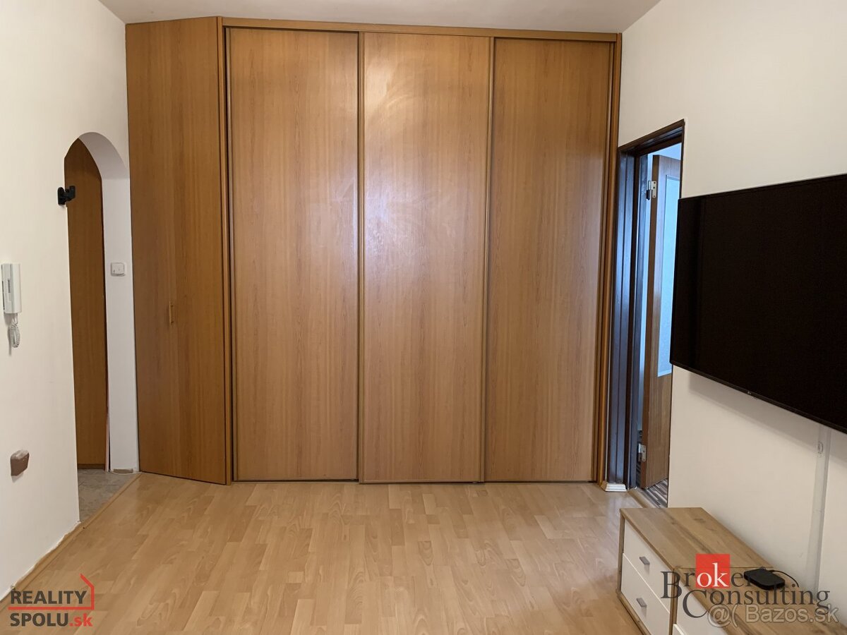 Na prenájom: pekný svetlý 3-izb. byt, Bratislava, Vrakuňa - 6