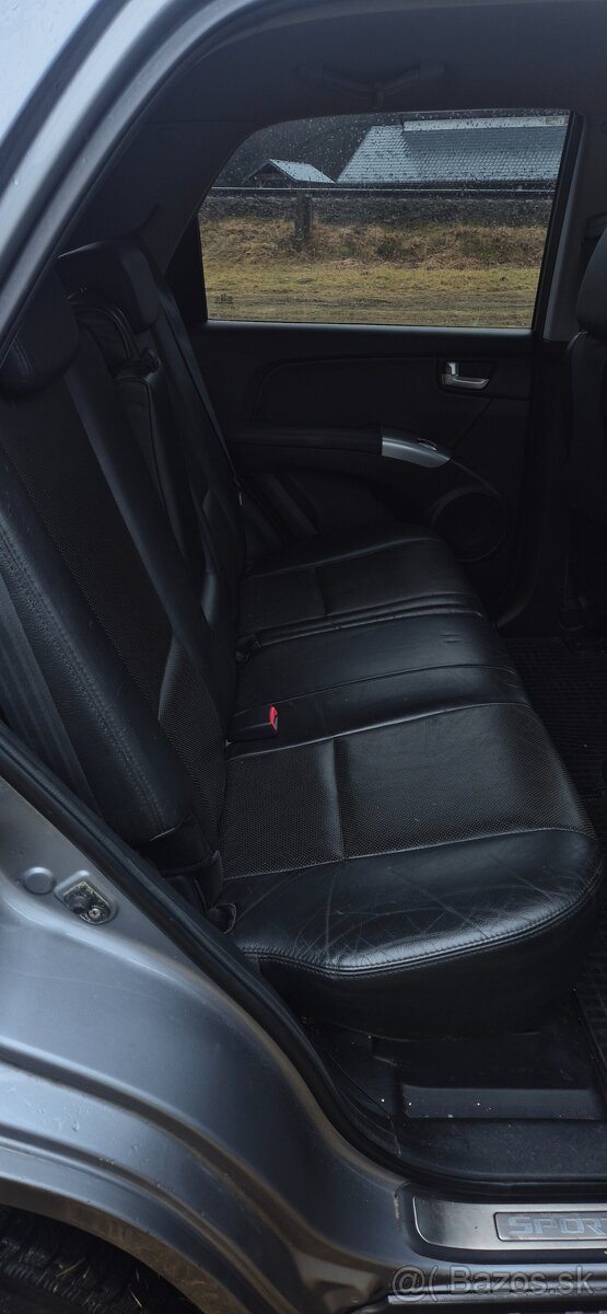 Predam Kia Sportage 2.0crdi 4x4 - 6