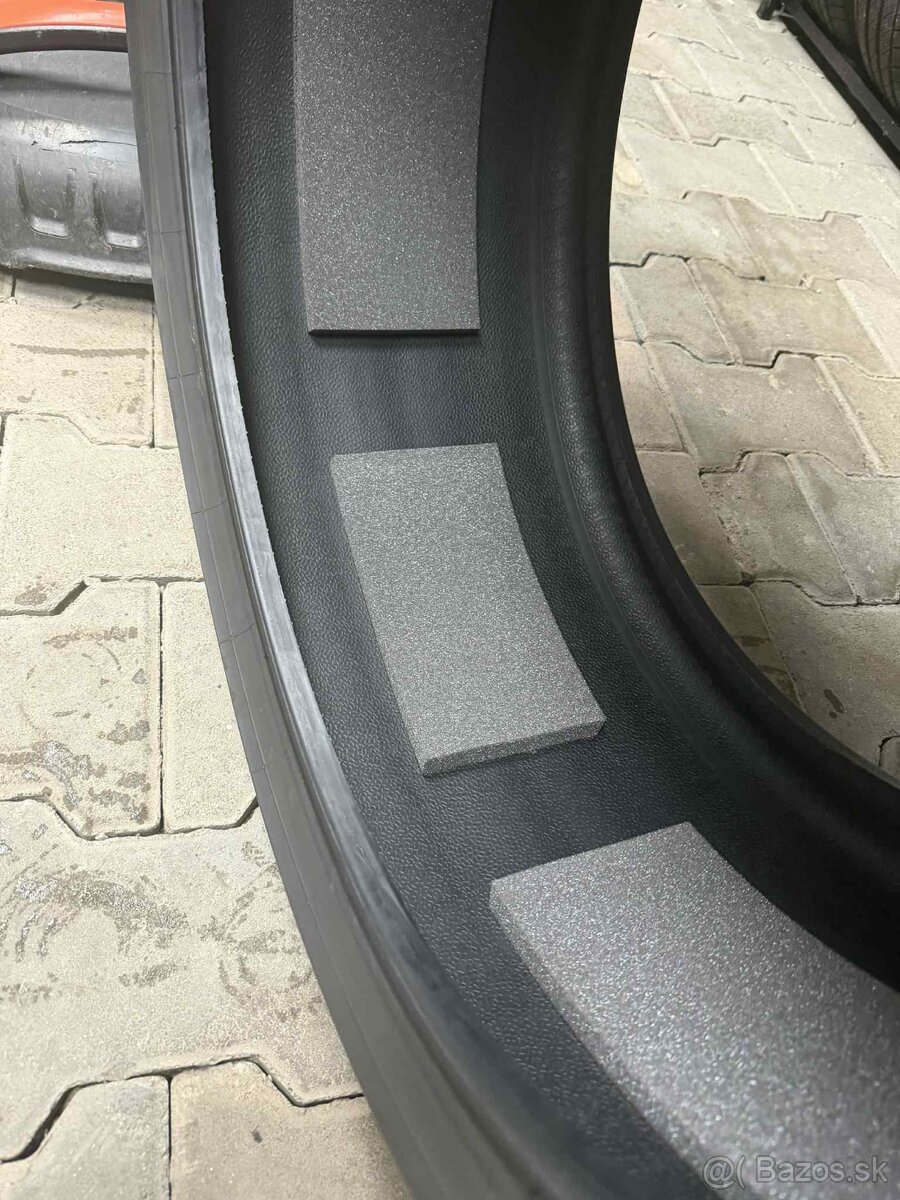 Pirelli PZero 285/30 ZR R22 - 6