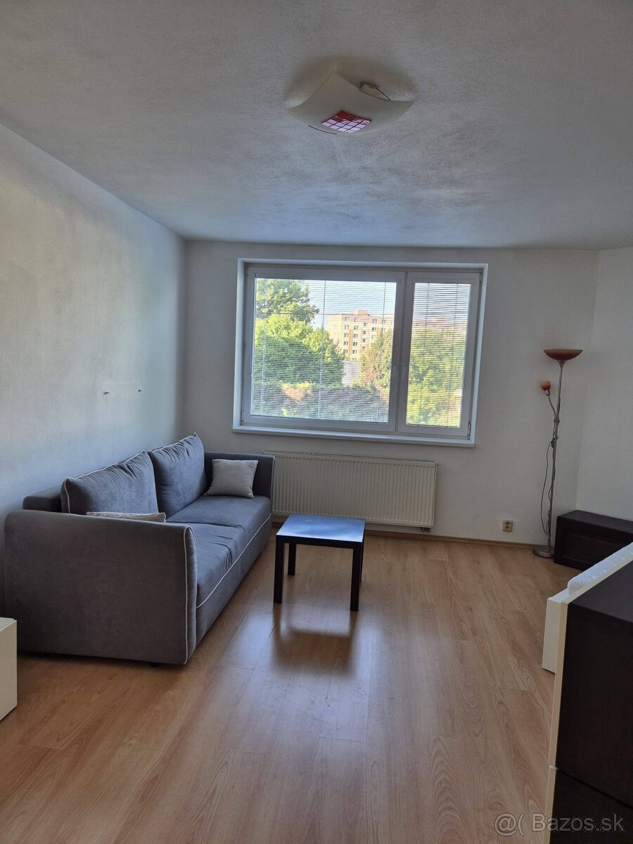 Prenajom izby v 2izb. byte Gercenova, Petrzalka - 6