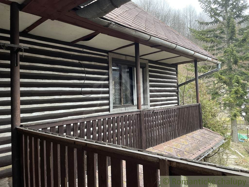 Dom na rekonštrukciu v chalupárskej obci Hačava. Nová cena - 6