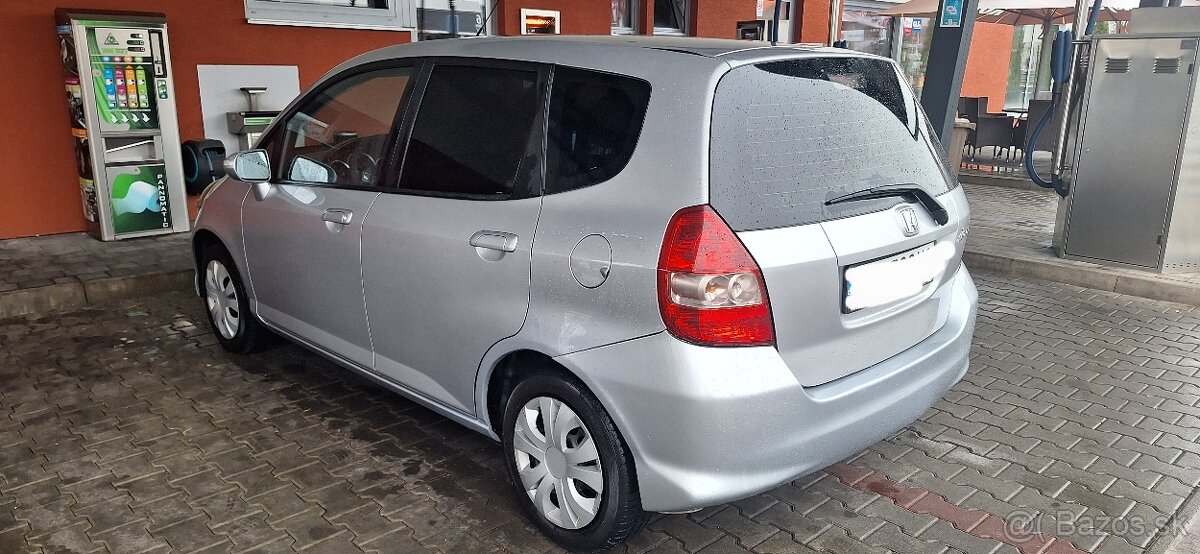 Honda Jazz 1.4 CVT automat benzín rv. 12/2005 - 6