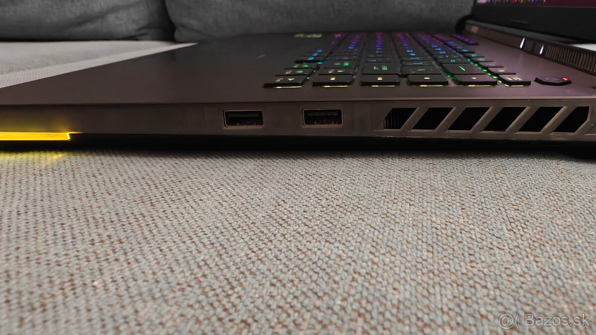 Predám herný notebook ASUS ROG Strix SCAR 16 G634JZ - 6