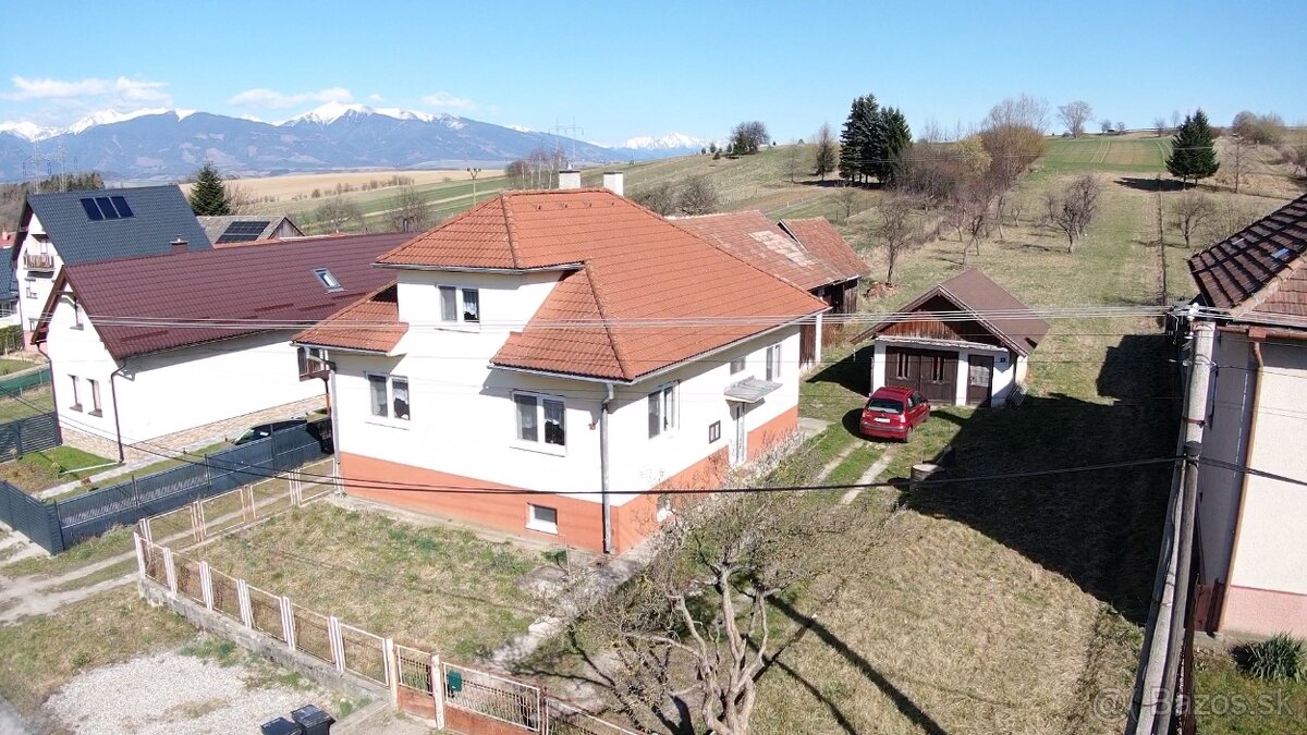 Zrekonštruovaný 4-izbový rodinný dom s garážou GALOVANY - 6