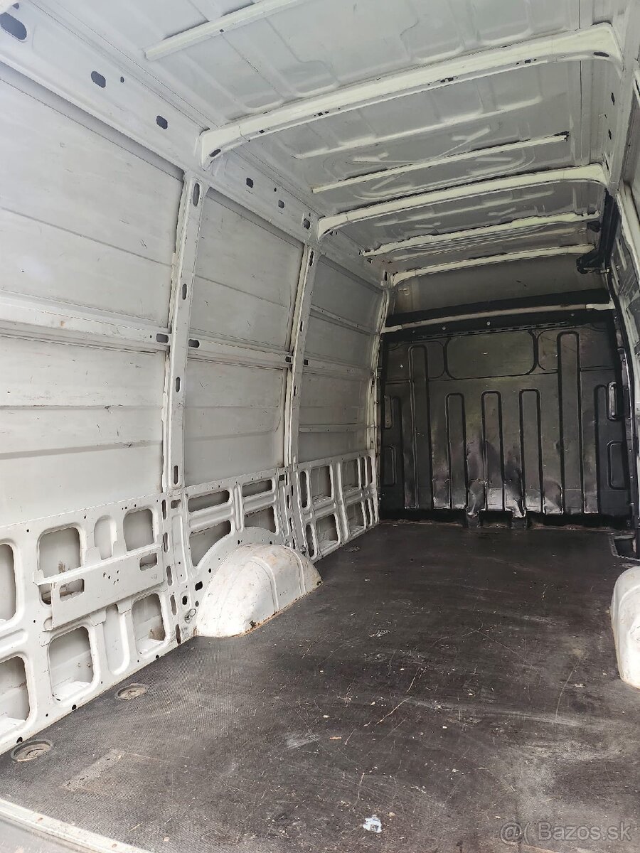 Iveco Daily 2.3 HPT - 6