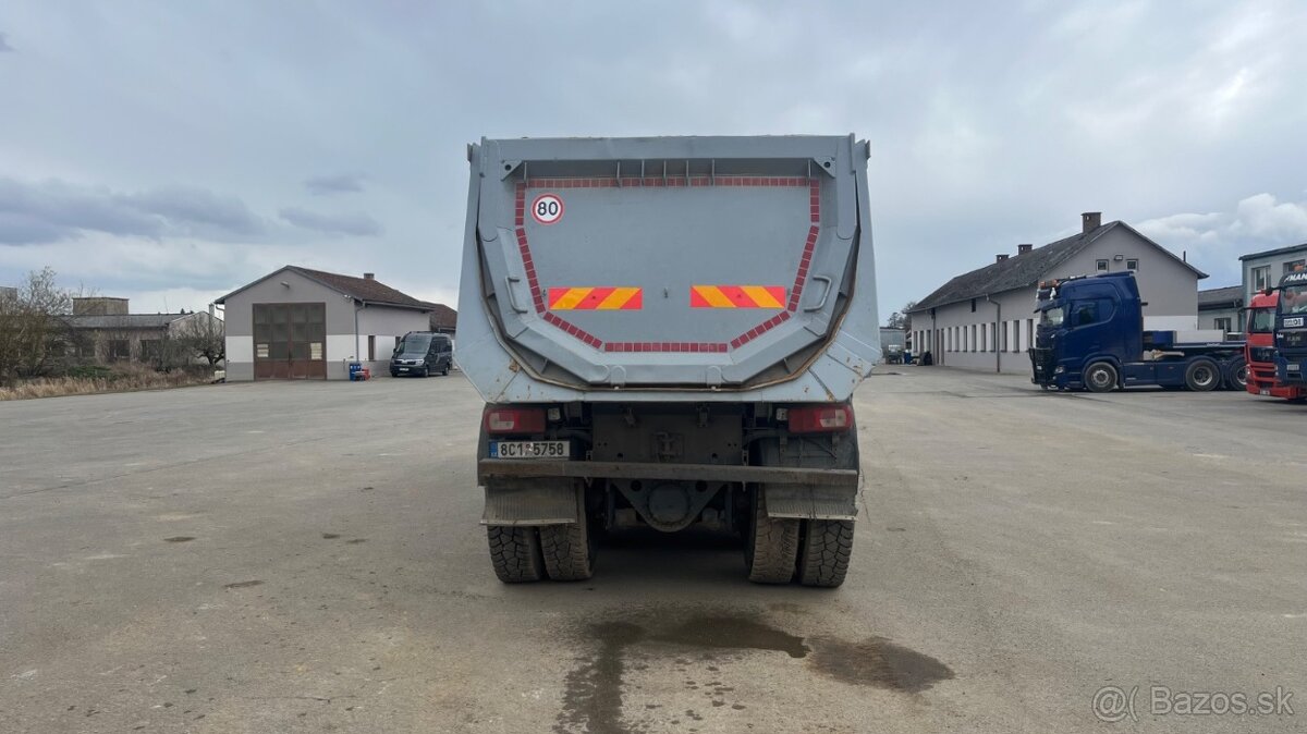 RA T 158 PHEONIX 8X8 RETARDÉR - 6