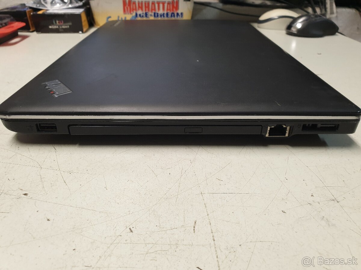 Lenovo Core i5 - 6