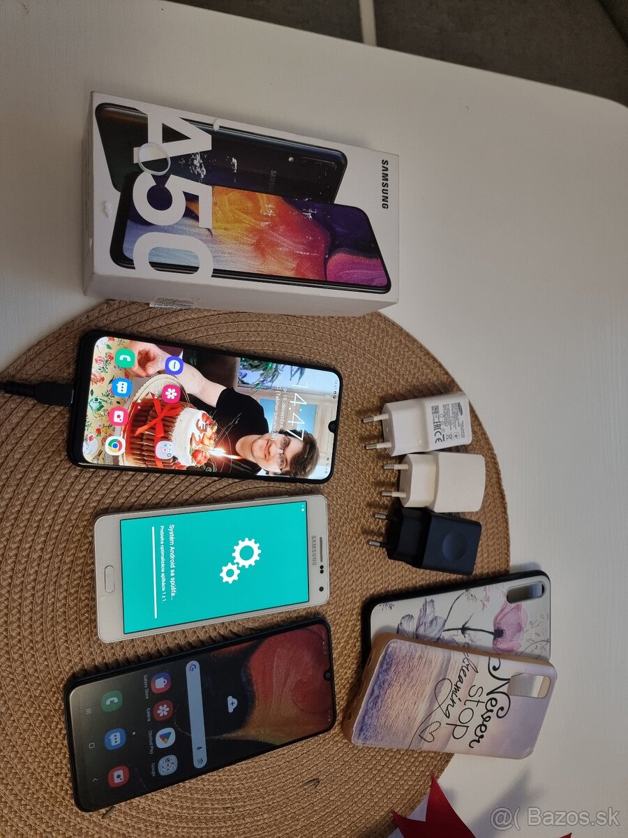 Samsung Galaxy A50 2 kusy a Samsung Galaxy A5 - 6