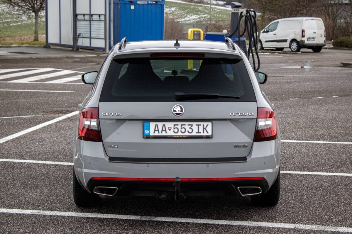 Škoda Octavia Combi 2.0 TDI RS DSG - 6