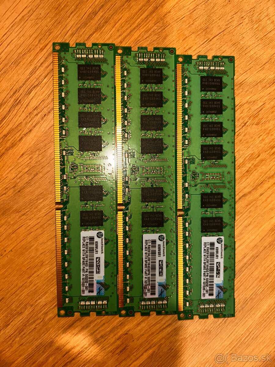 3x 2GB DDR3 ECC RAM Samsung pre servery (PC3-10600R) - 6