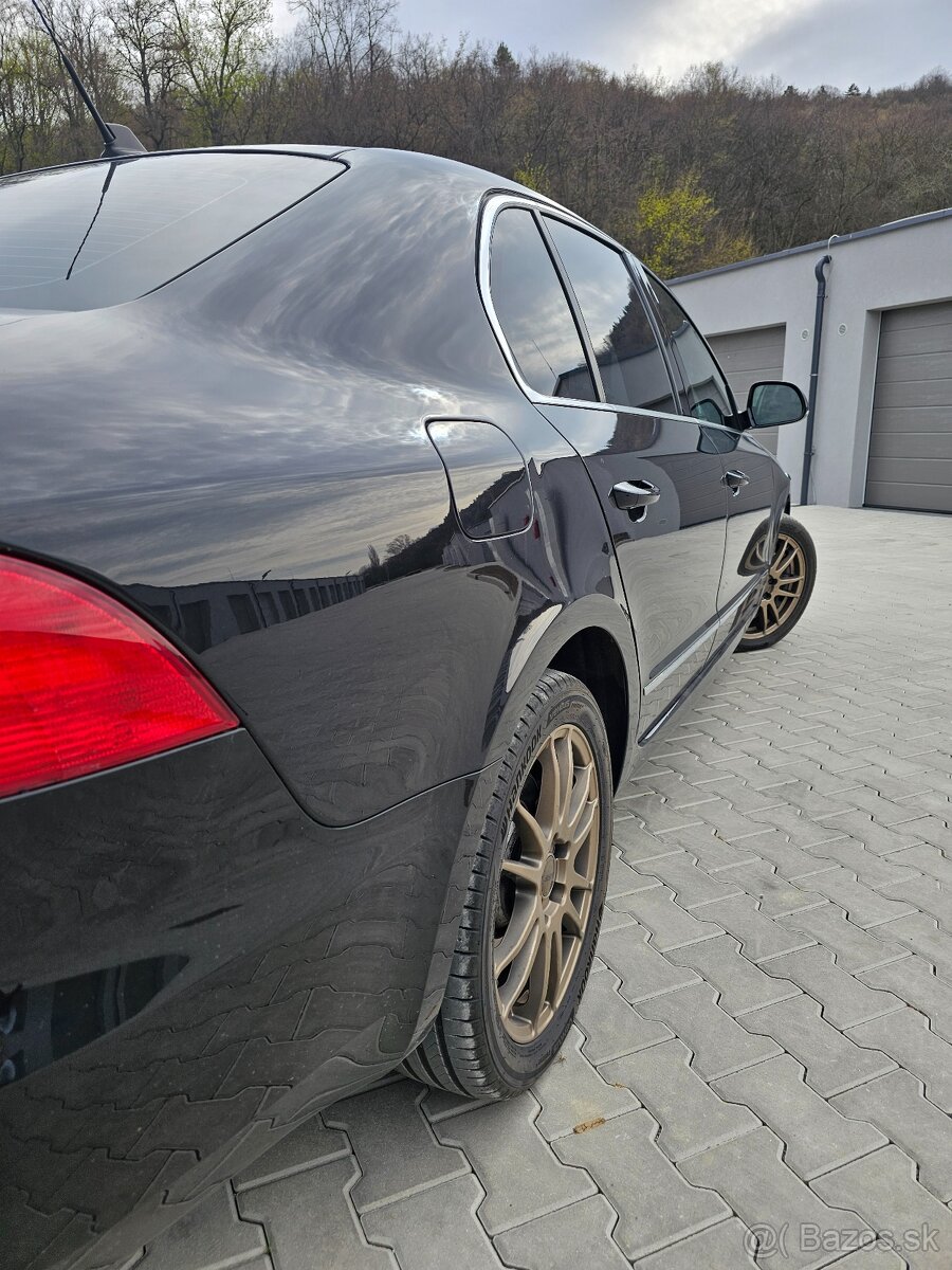 Škoda Superb 2 3.6 - 6