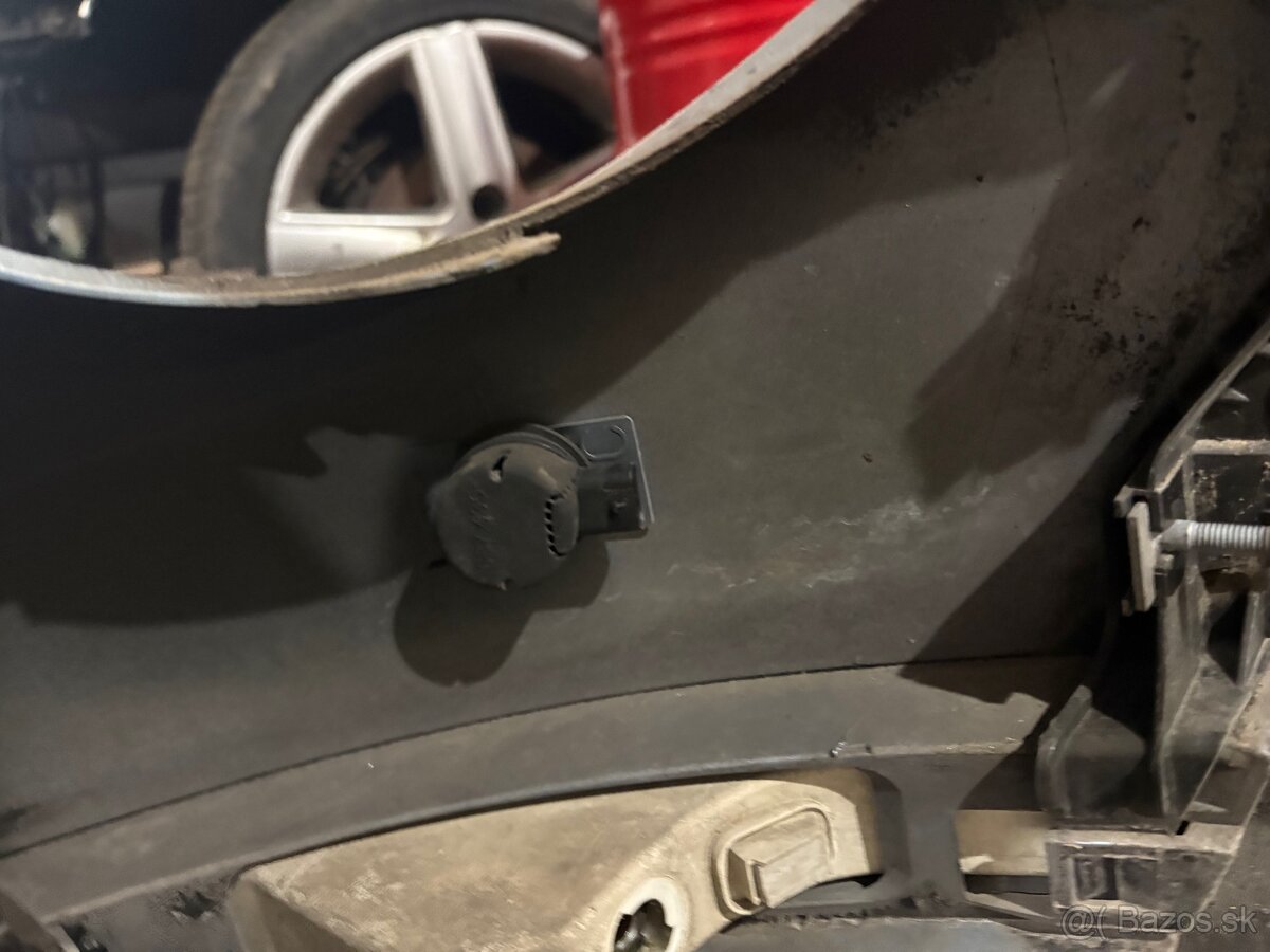 Predný nárazník VW Passat B6 - 6