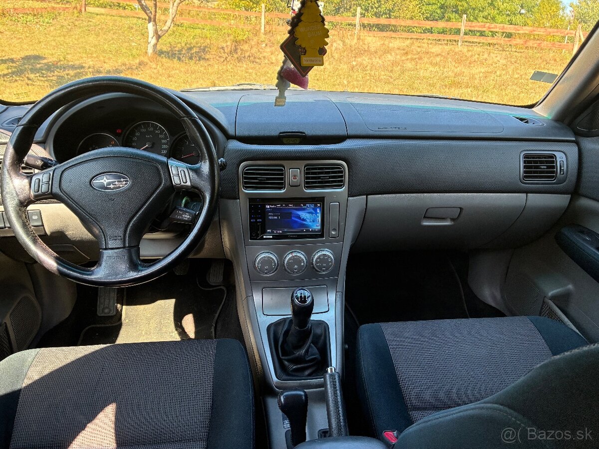 Subaru forester 2.0 benzín - 6