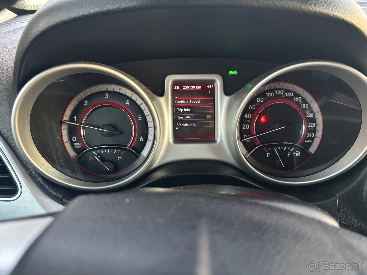 Predám Fiat freemont 2.0 103kw Diesel - 6