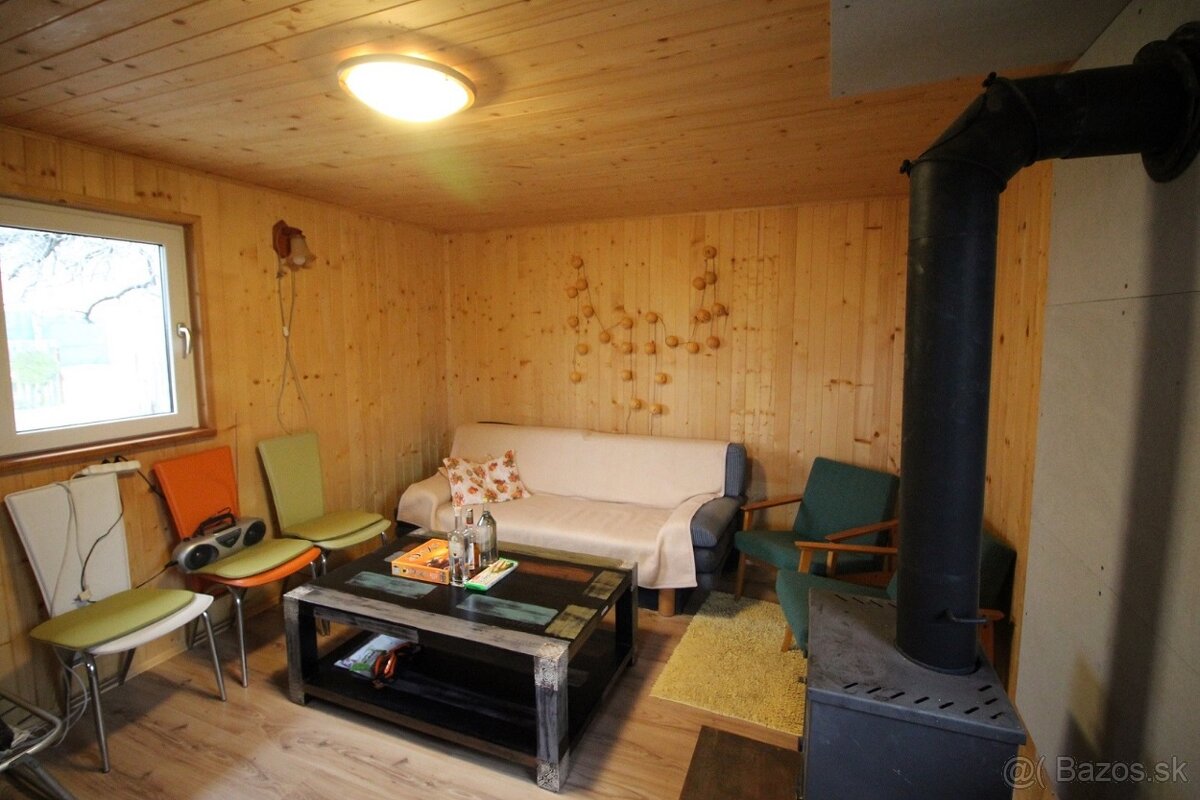 PREDAJ - STAVEBNÝ POZEMOK - ZLATÉ MORAVCE - 6