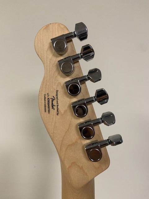SQUIER SONIC TELECASTER - 6