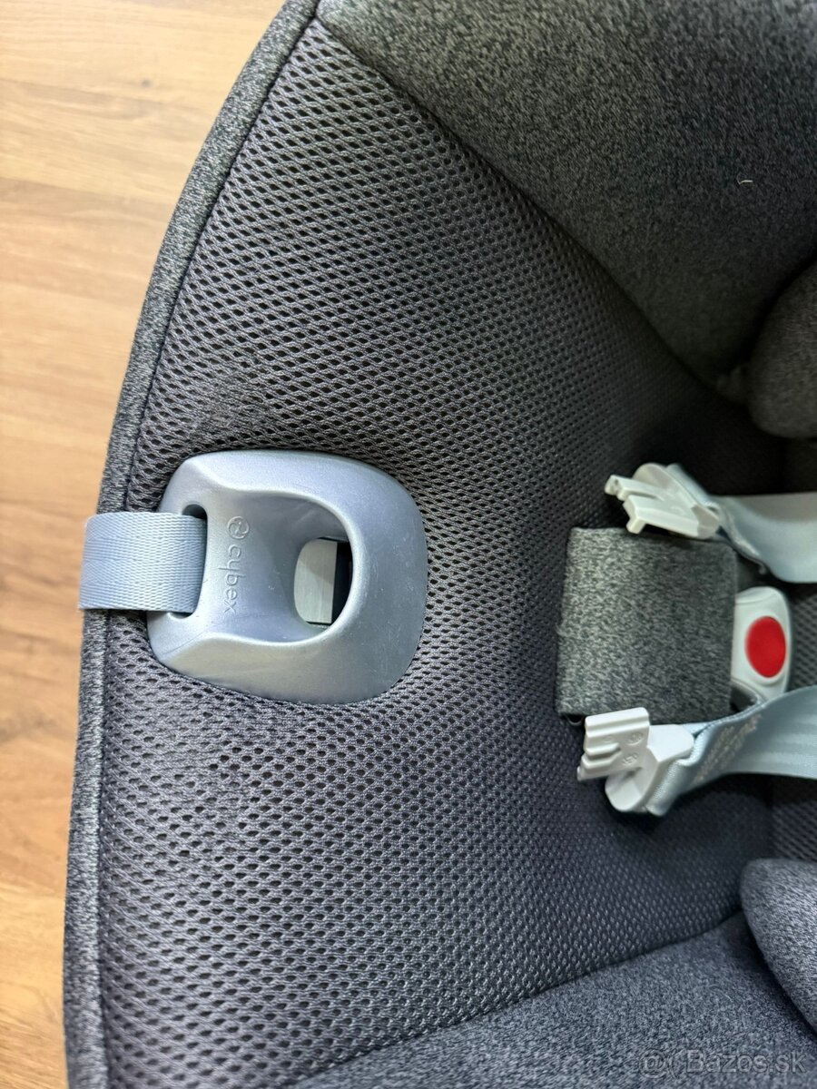 Cybex - Cloud T i-Size Plus - 6