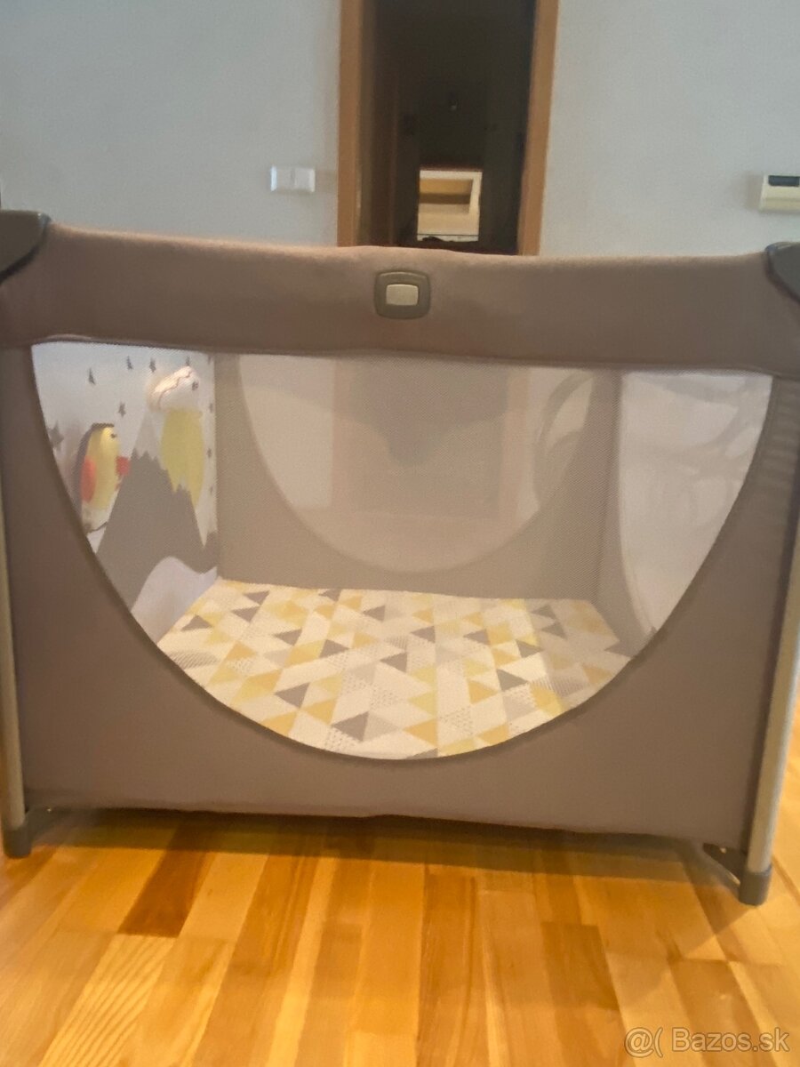 Detská ohrádka/cestovná postieľka Joie - 6