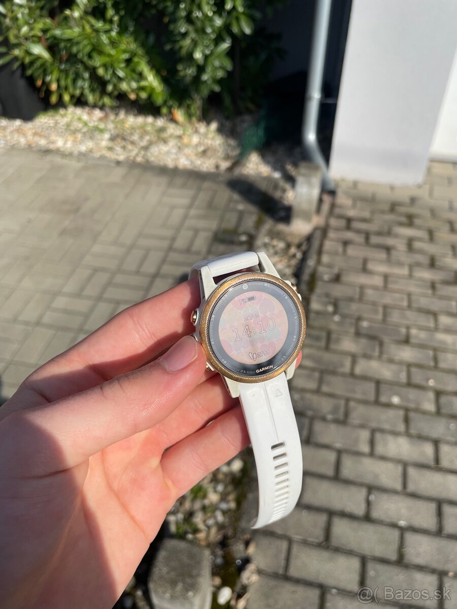 Garmin Fénix 5s - 6