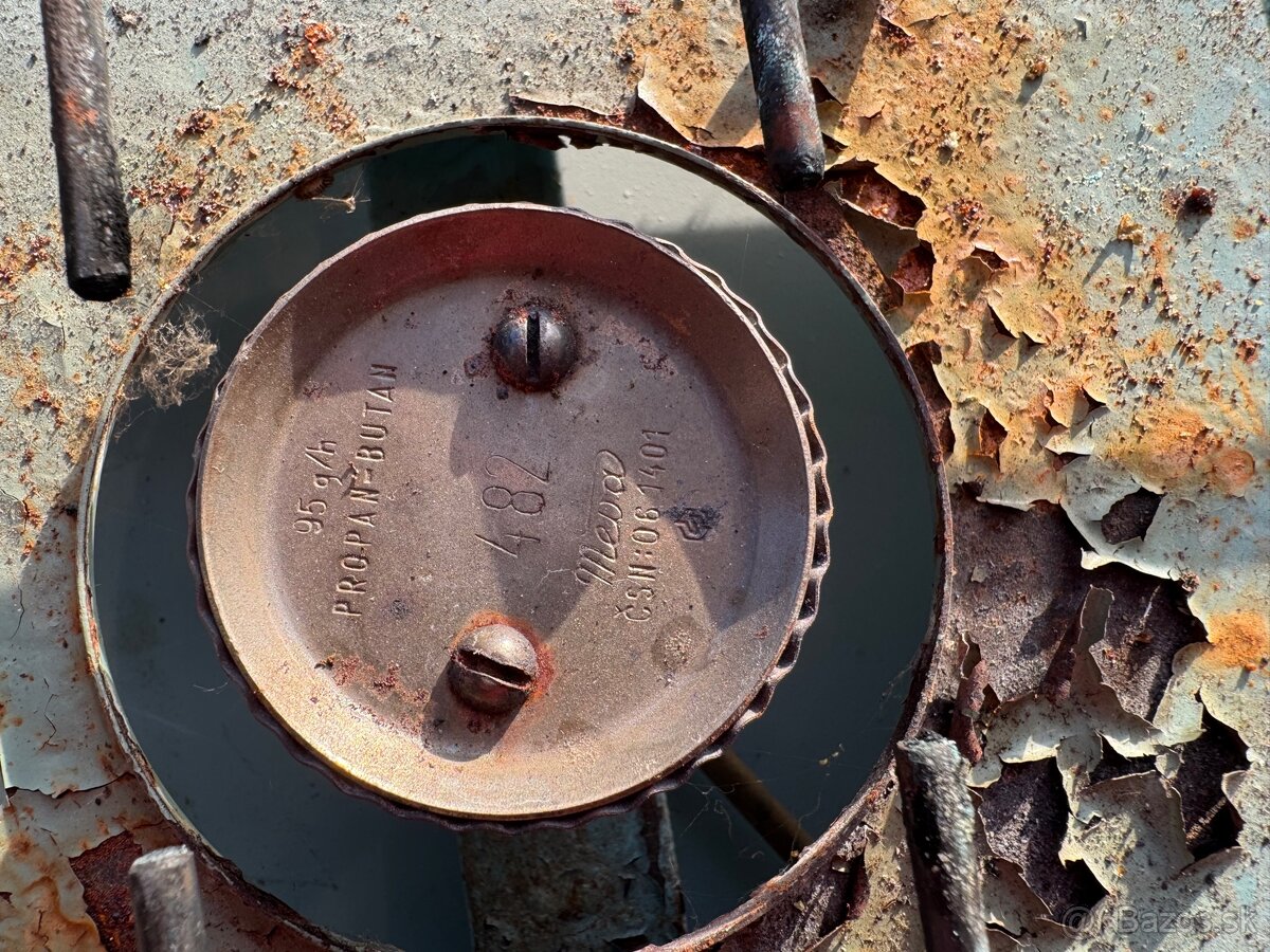 Predám plechovú skrinku - 6