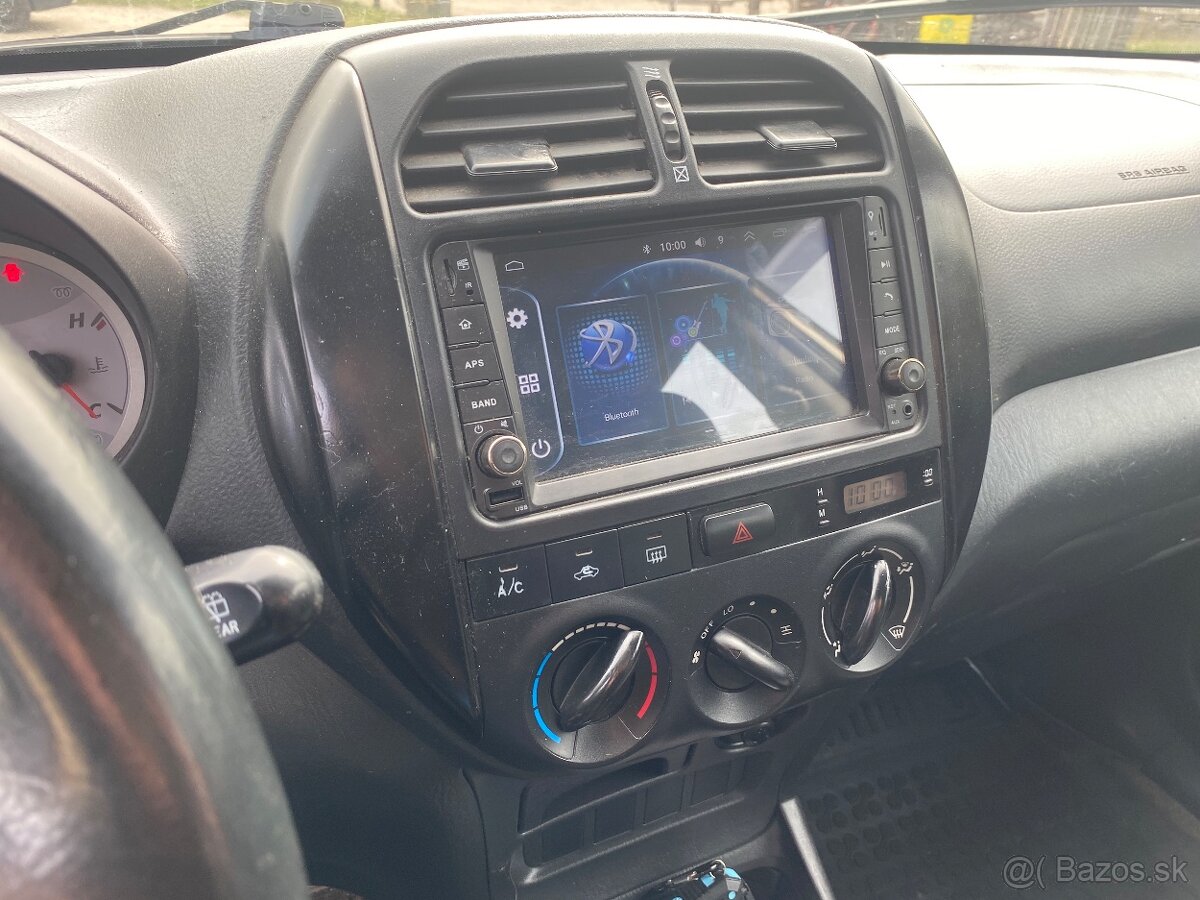 Predám Toyota Rav4 4x4 - 6