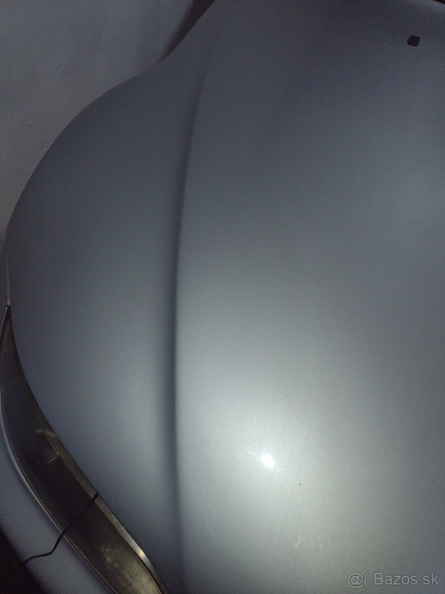 Predám prednú kapotu z BMW Z3 - 6