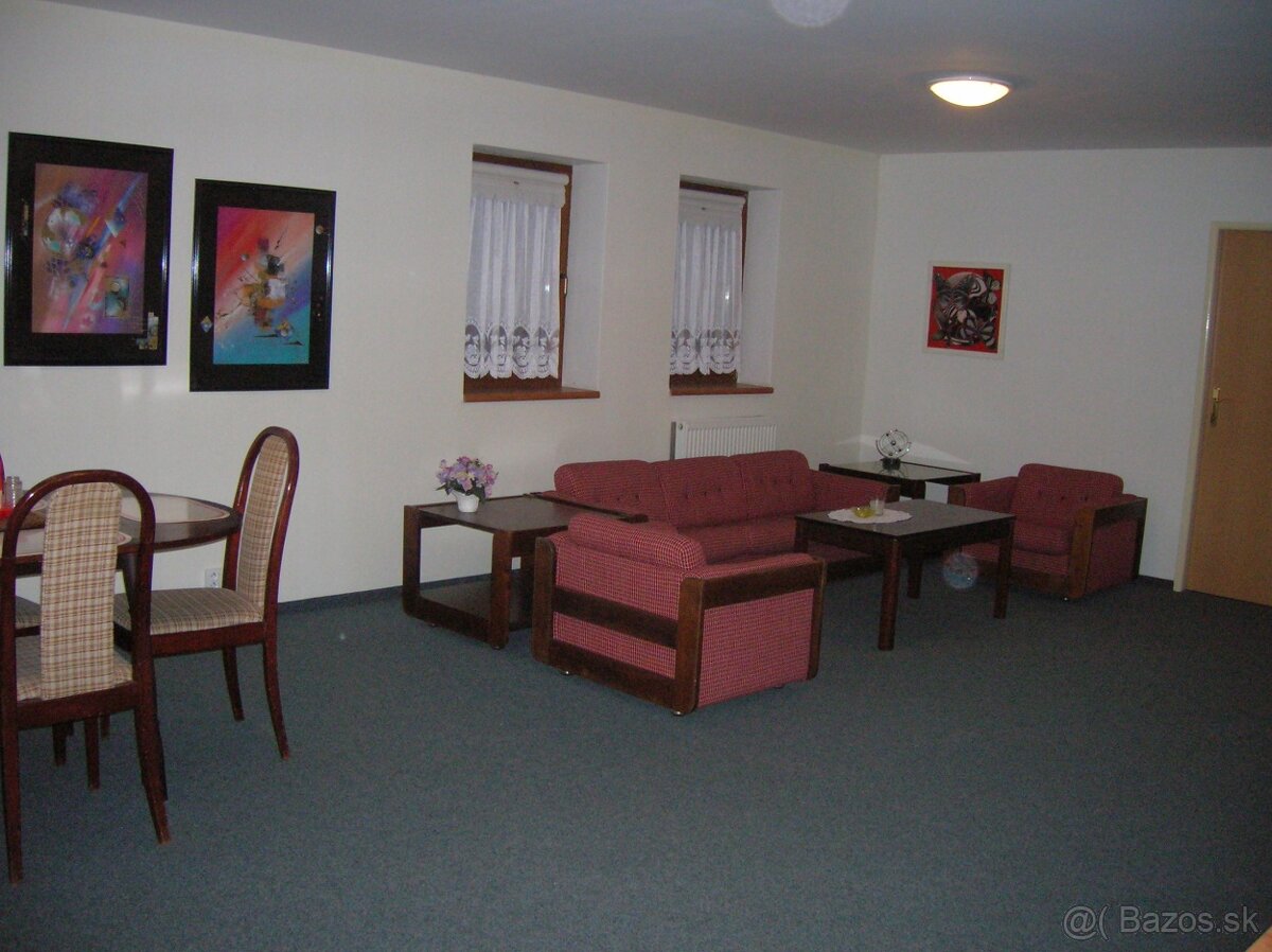 Prenajom 4 izbového bytu v centre Trnavy - 6