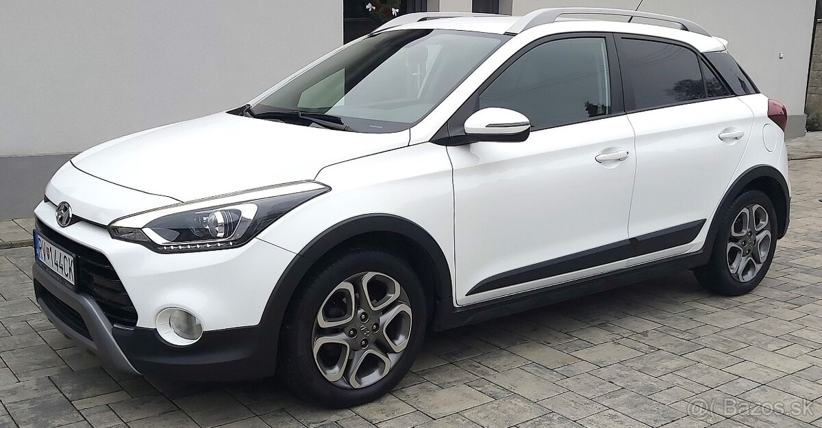 Hyundai I20 ACTIVE, benzín 1.4 , Nebúrané SK auto - 6