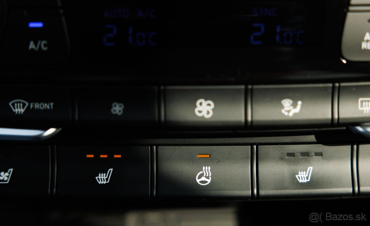 PREMIUM Hyundai Santa Fe 2.2 CRDI 8A/T - 6