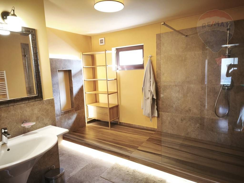 Predaj rodinného domu v Brezne - 6