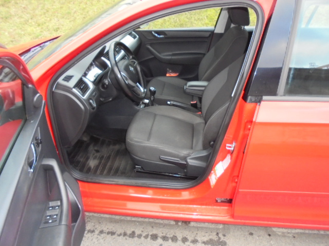 Škoda Rapid Spaceback SB 1.2 TSI 90k Ambition - 6