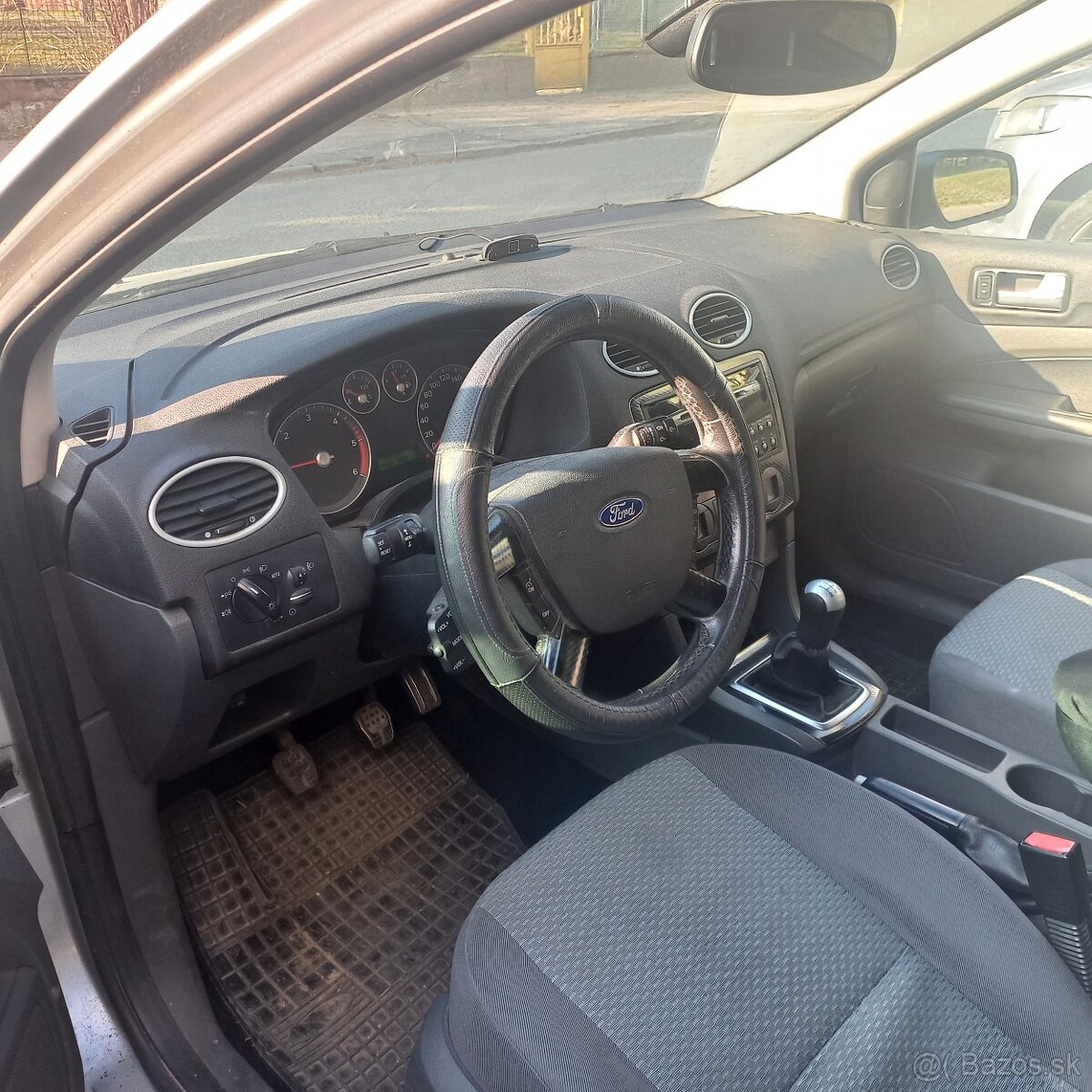 Predám Ford Focus 1.8tdci - 6