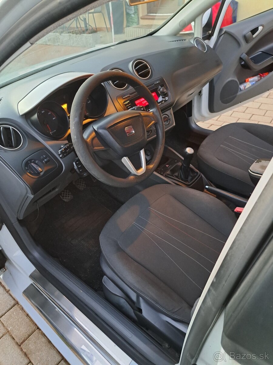 Seat Ibiza 1.4 benzín 63KW - 6