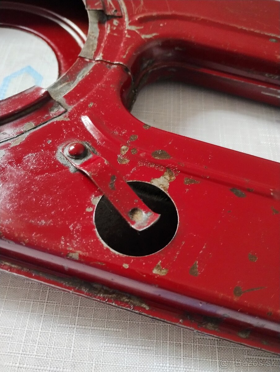 Prodám originální kryt řetězu jawa čz 125 175 původní barva - 6