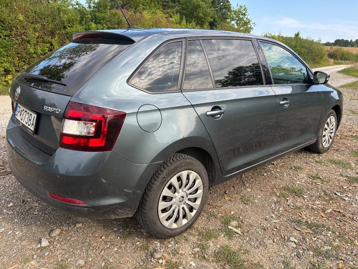 Škoda Rapid - 6