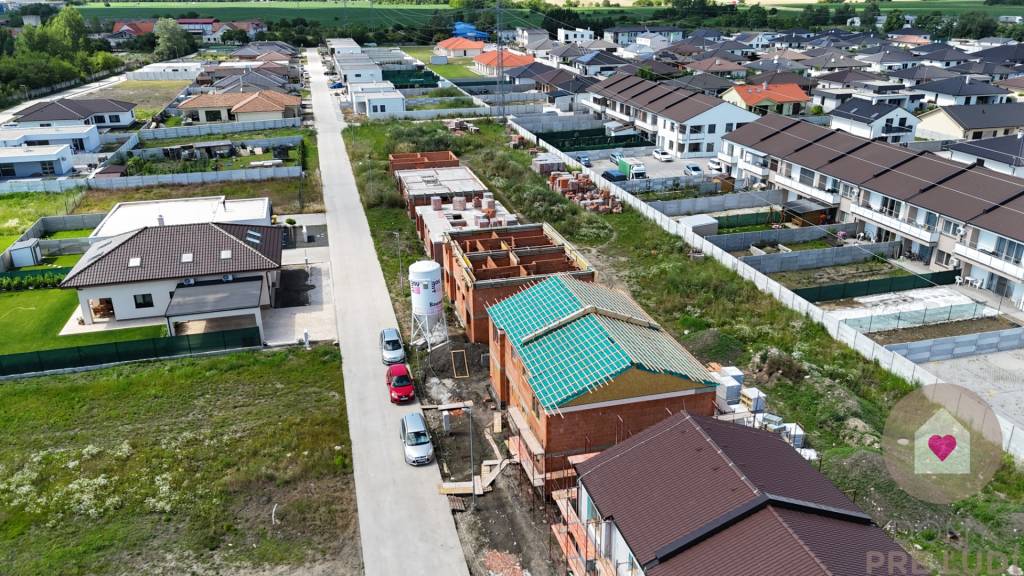 Krásny NOVÝ RD so záhradkou - POSLEDNÝ voľný , GALANTA, Kúpe - 6