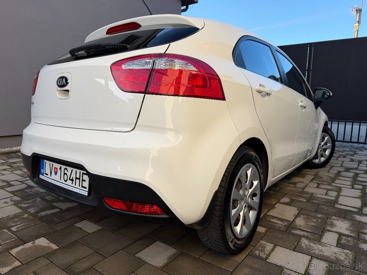 KIA RIO, 1,25 BENZÍN, MANUÁL, SILVER, 9/2014, 128 563KM - 6