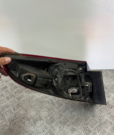 Renault Megane III 3 kombi 2008- ľavé a pravé zadné svetlo - 6