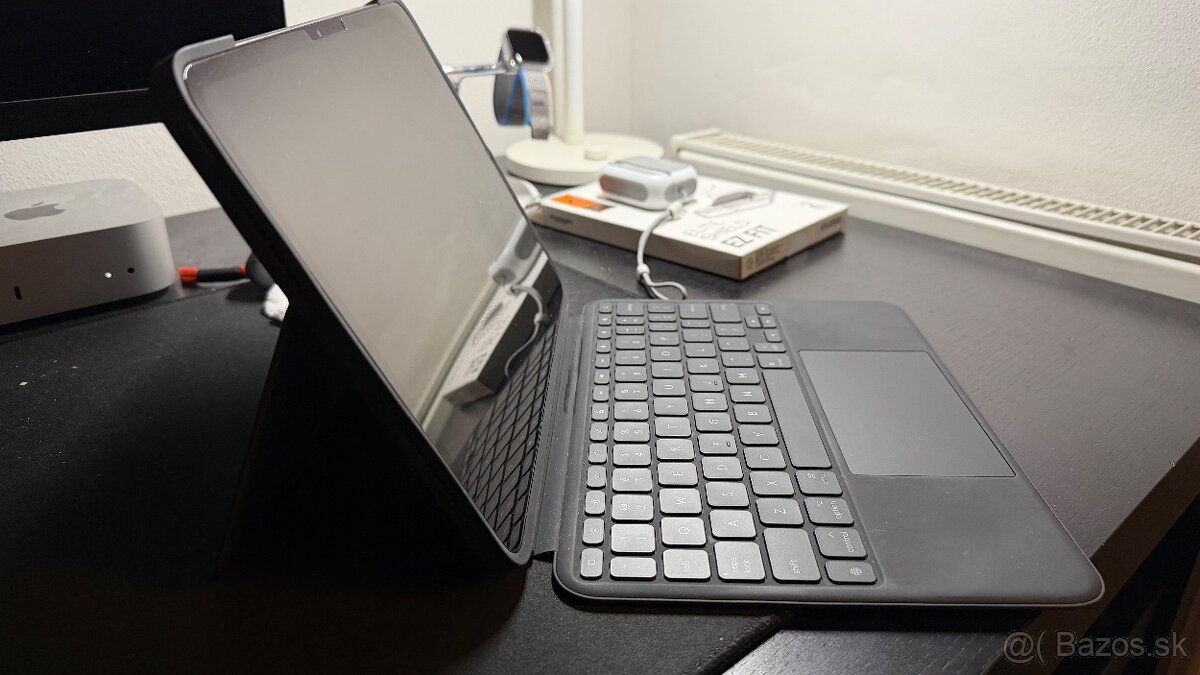 Logitech Combou Touch na ipad pro 11 m4 - 6