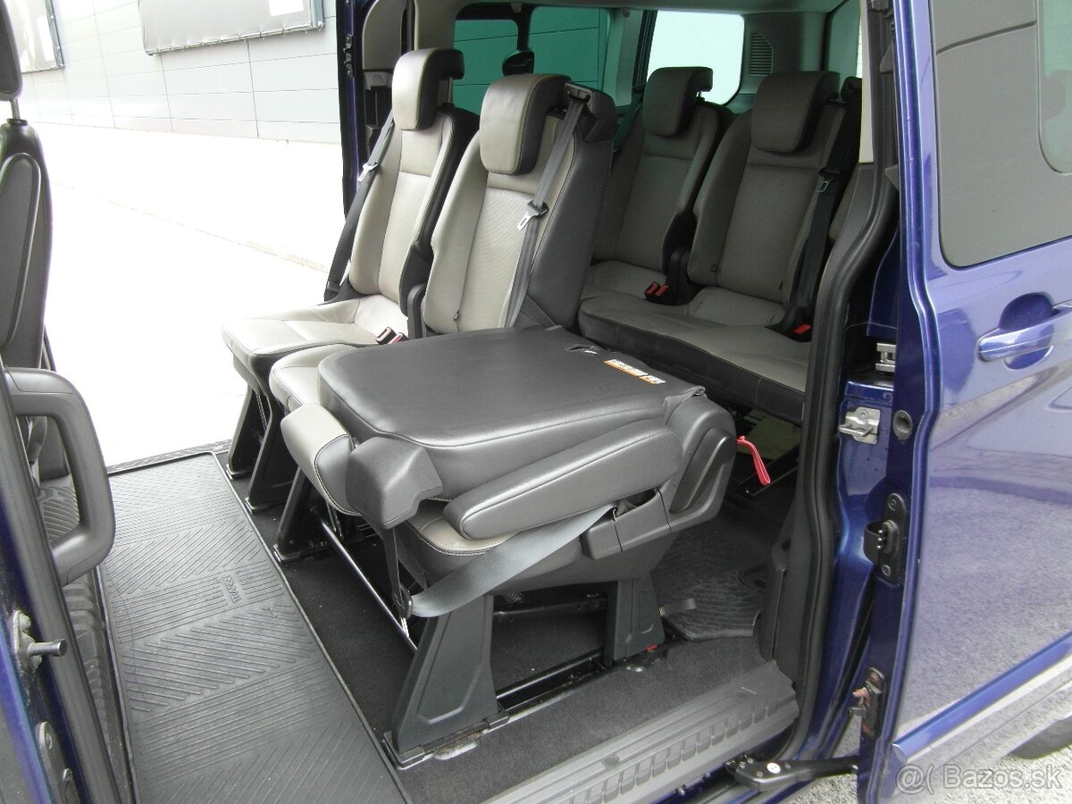 Ford Tourneo Custom - 6