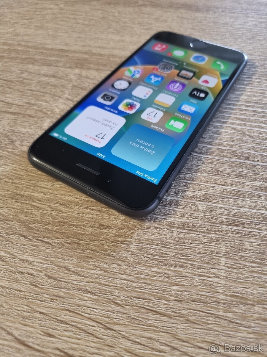 iPhone 8 / 256GB / Nová Batéria / Super stav - 6