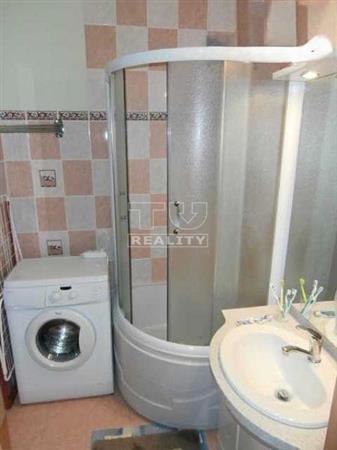 Predaj priestranného 4-izbového bytu s potenciálom... - 6